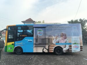 Bus Branding Otomedia x Le Minerale