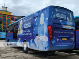 Bus Branding Otomedia x Somethinc