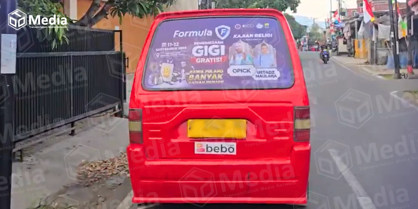 Branding angkot formula back window